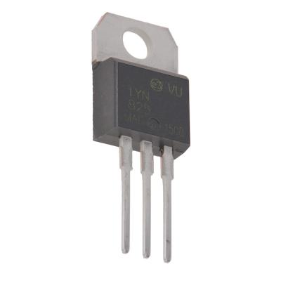 TYN 825 TO-220 TRISTOR